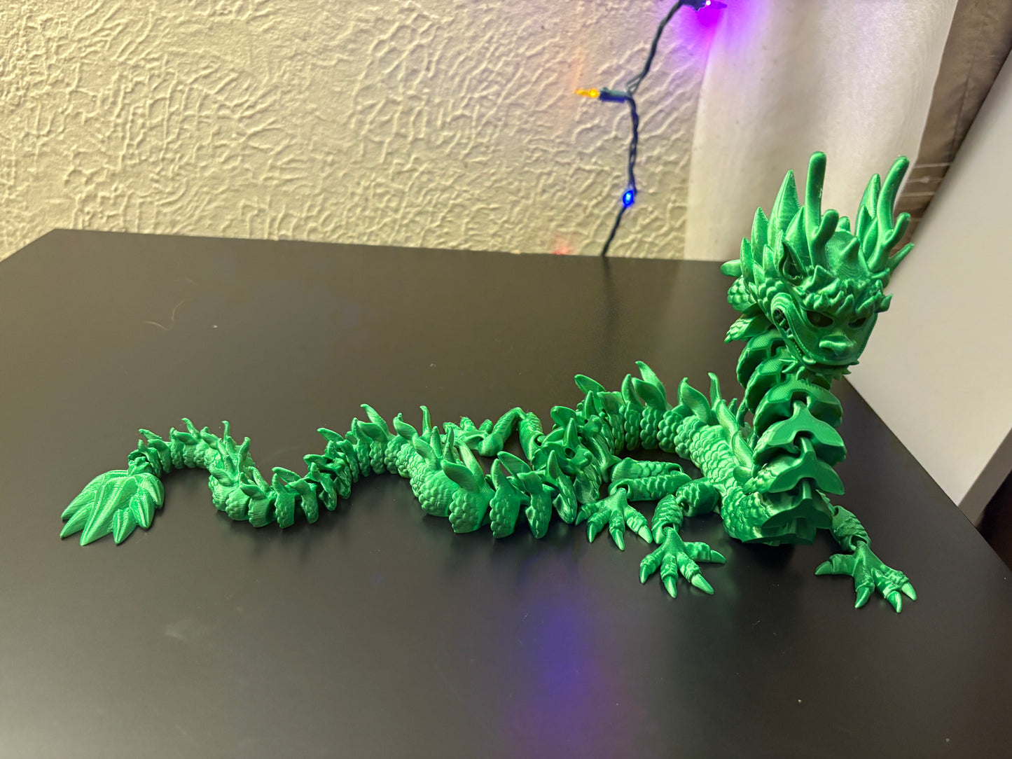 1-Color Silk: Articulated Imperial Dragon